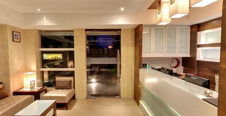 Oyo 1545 Hotel Shivani International 阿穆达巴 外观 照片